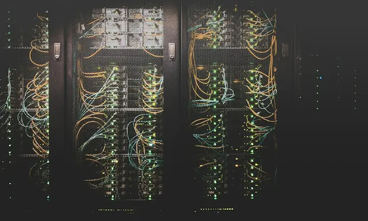 Server infrastructure in a data centre